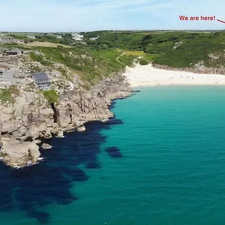 Porthcurno Barns, The Cart Lodge - Cosy Cottage, Walk To Porthcurno Beach, Pedn Vouder & Minack Theatre Penzance Exterior photo